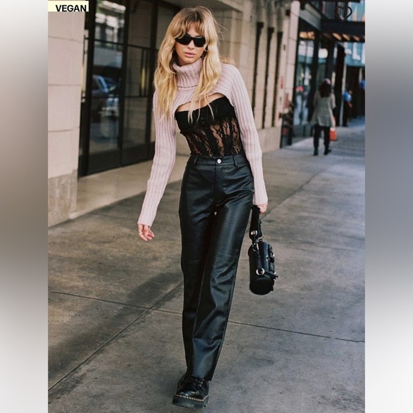 NWOT Princess Polly Faux Leather High Waisted Straight  MACEY Black Pants - Picture 1 of 16